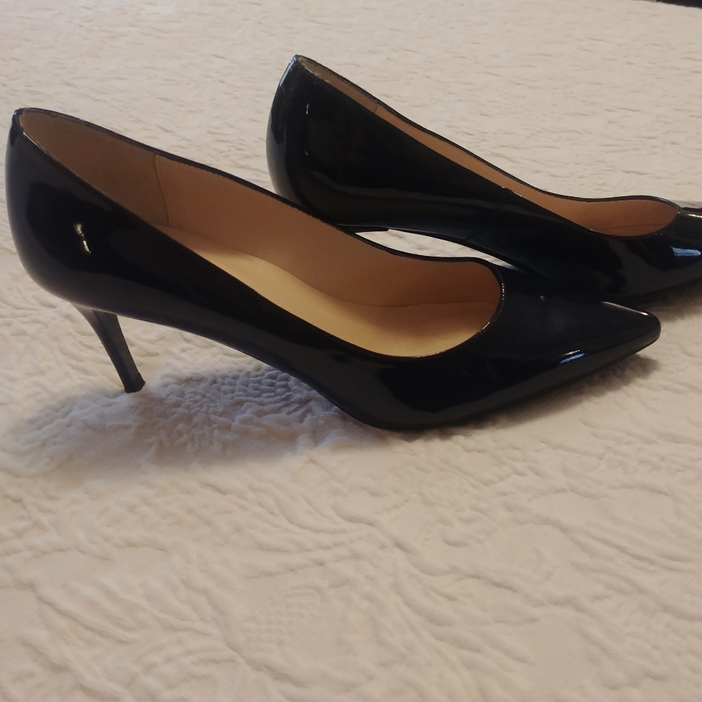 Browns Couture navy blue patent leather shoes